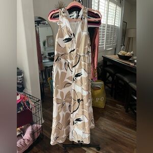 Elegant Floral Sleeveless Dress